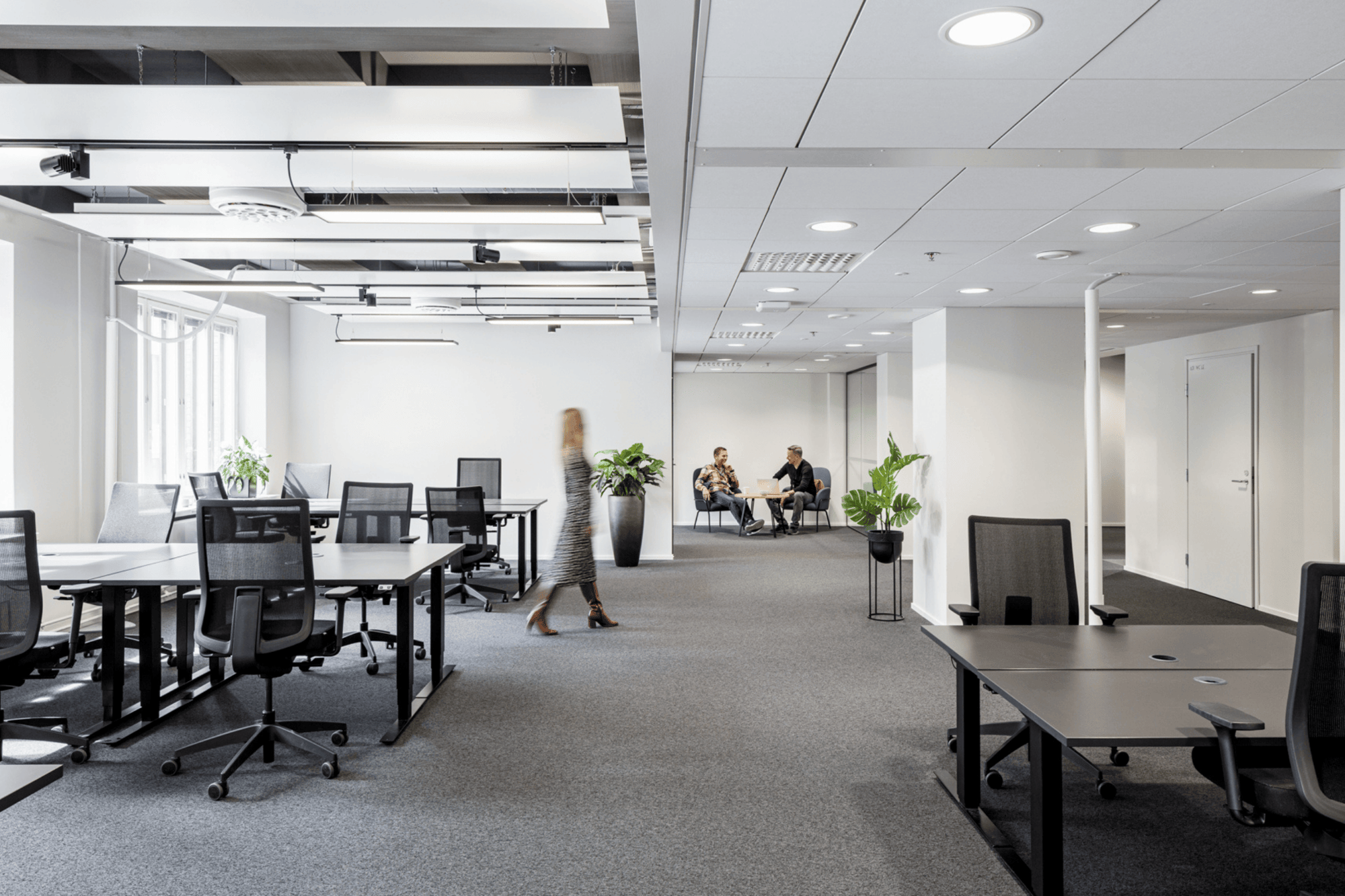 Office1New photos 2400x1600-4